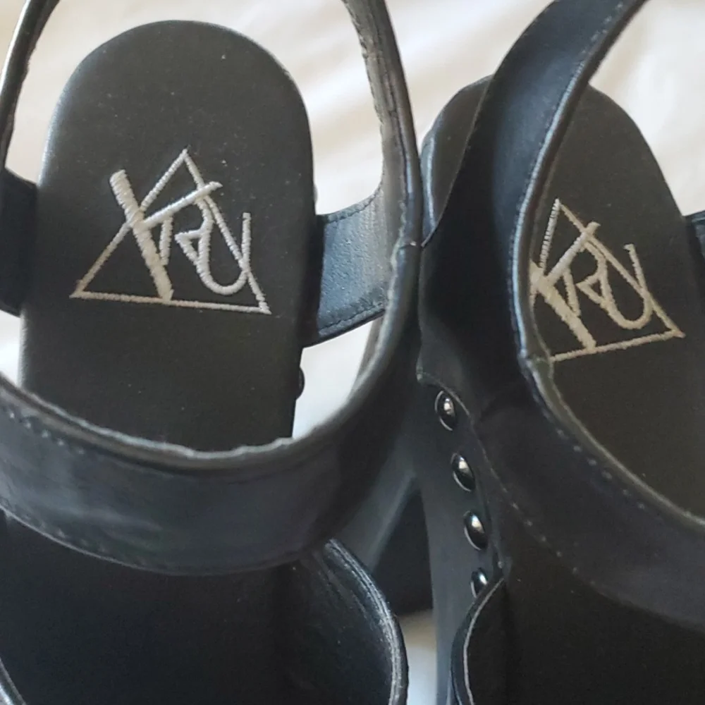 Black Studded Platform Heels by YRU